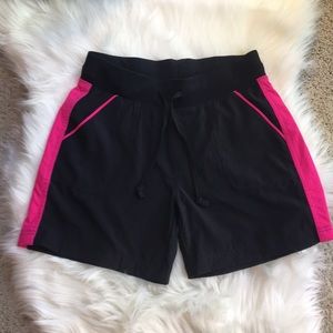 Tek Gear women’s shorts small